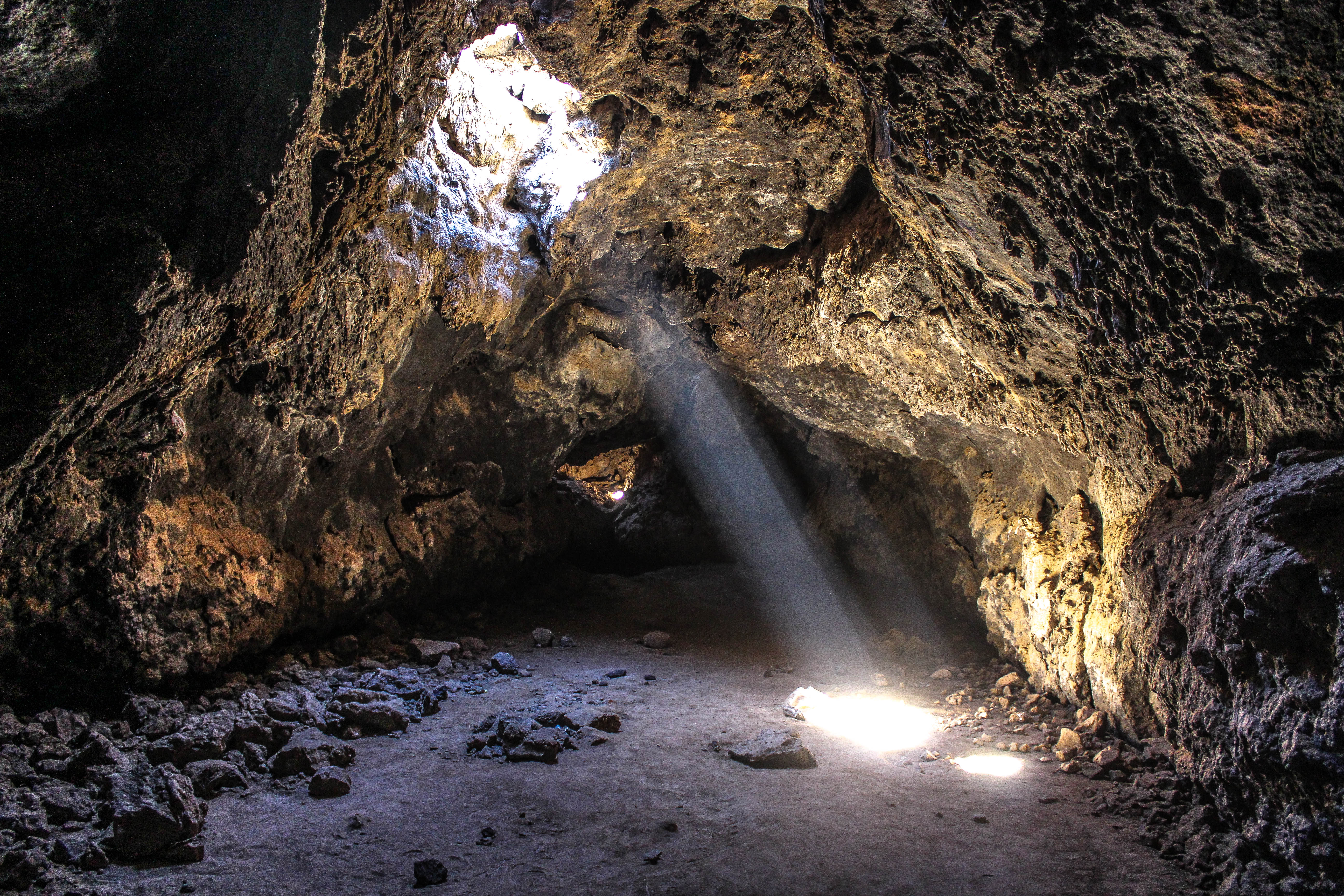 Explore The Mojave Desert Lava Tube Mojave Lava Tube   5105abd57266ee81a0e4267f7ebad172