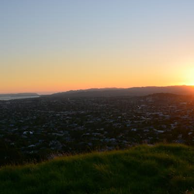 Sunset Hike Mount Eden