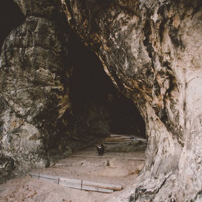 Explore Kleinsteinhöhle 
