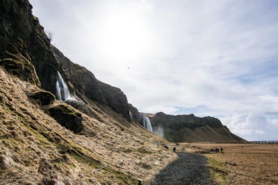 Explore Seljalandsfoss and Gljúfrabúi Waterfalls