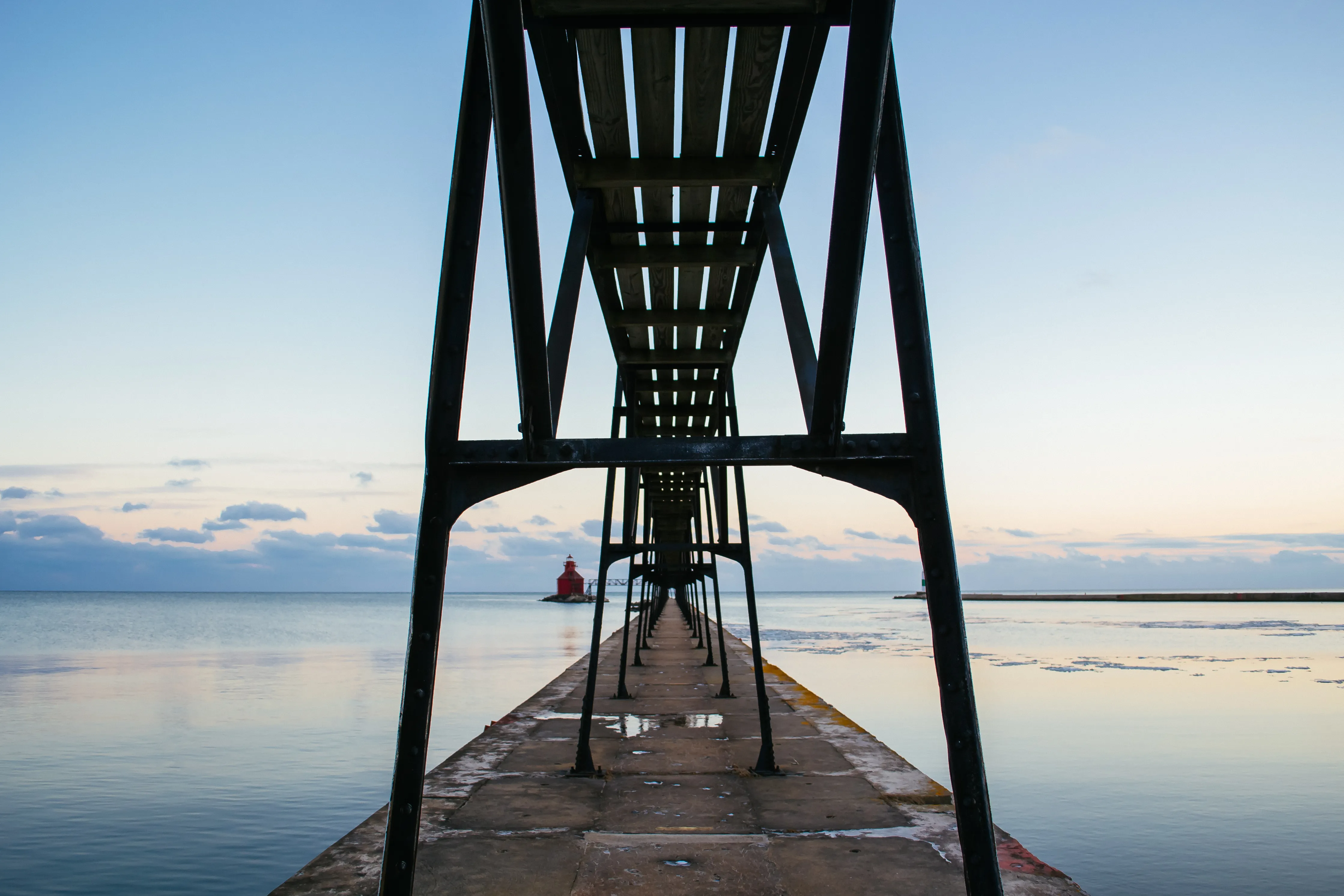 Photograph the Lighthouse at Sturgeon Bay Ship Canal Pierhead