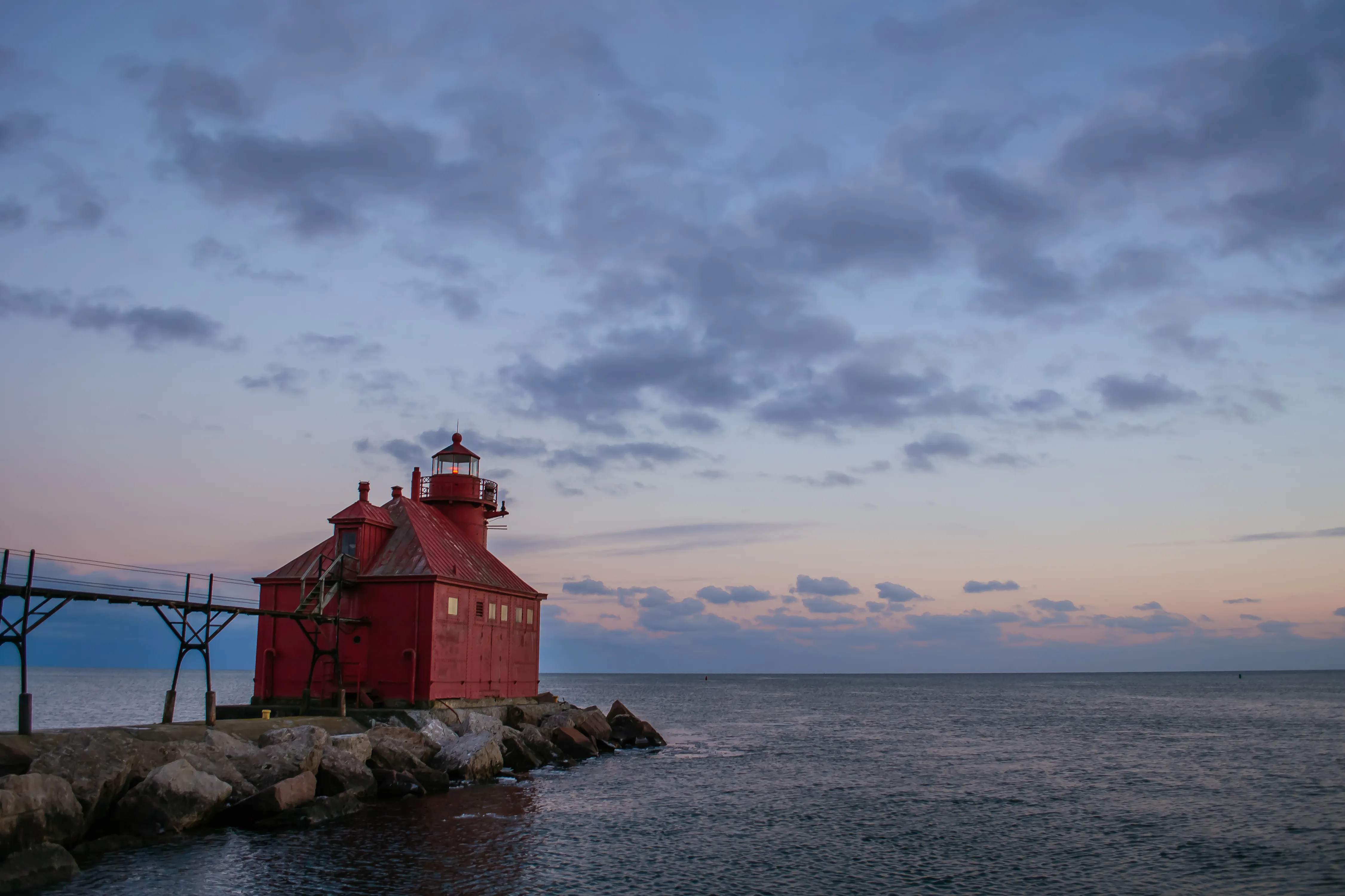 Photograph the Lighthouse at Sturgeon Bay Ship Canal Pierhead
