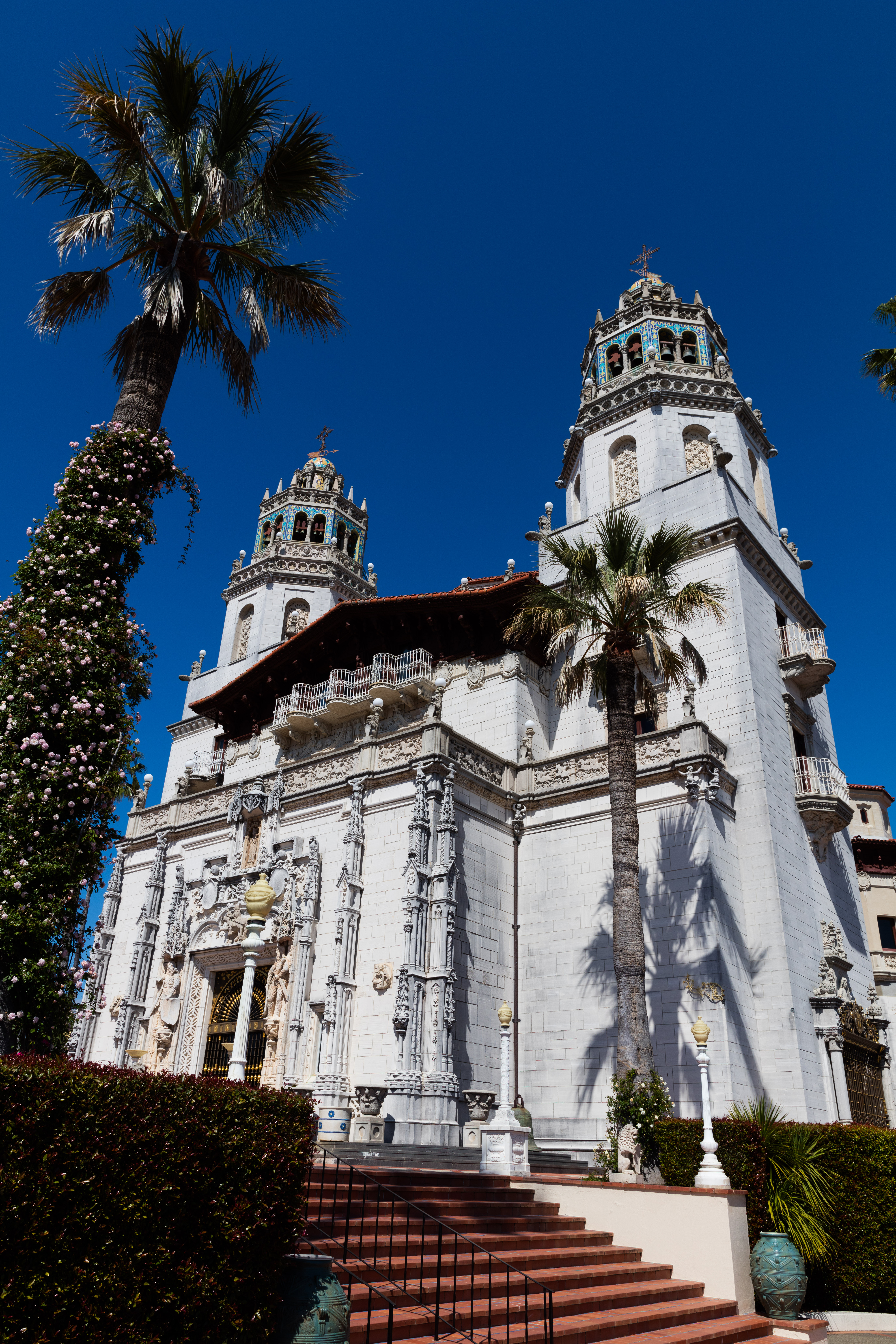 Explore Hearst Castle