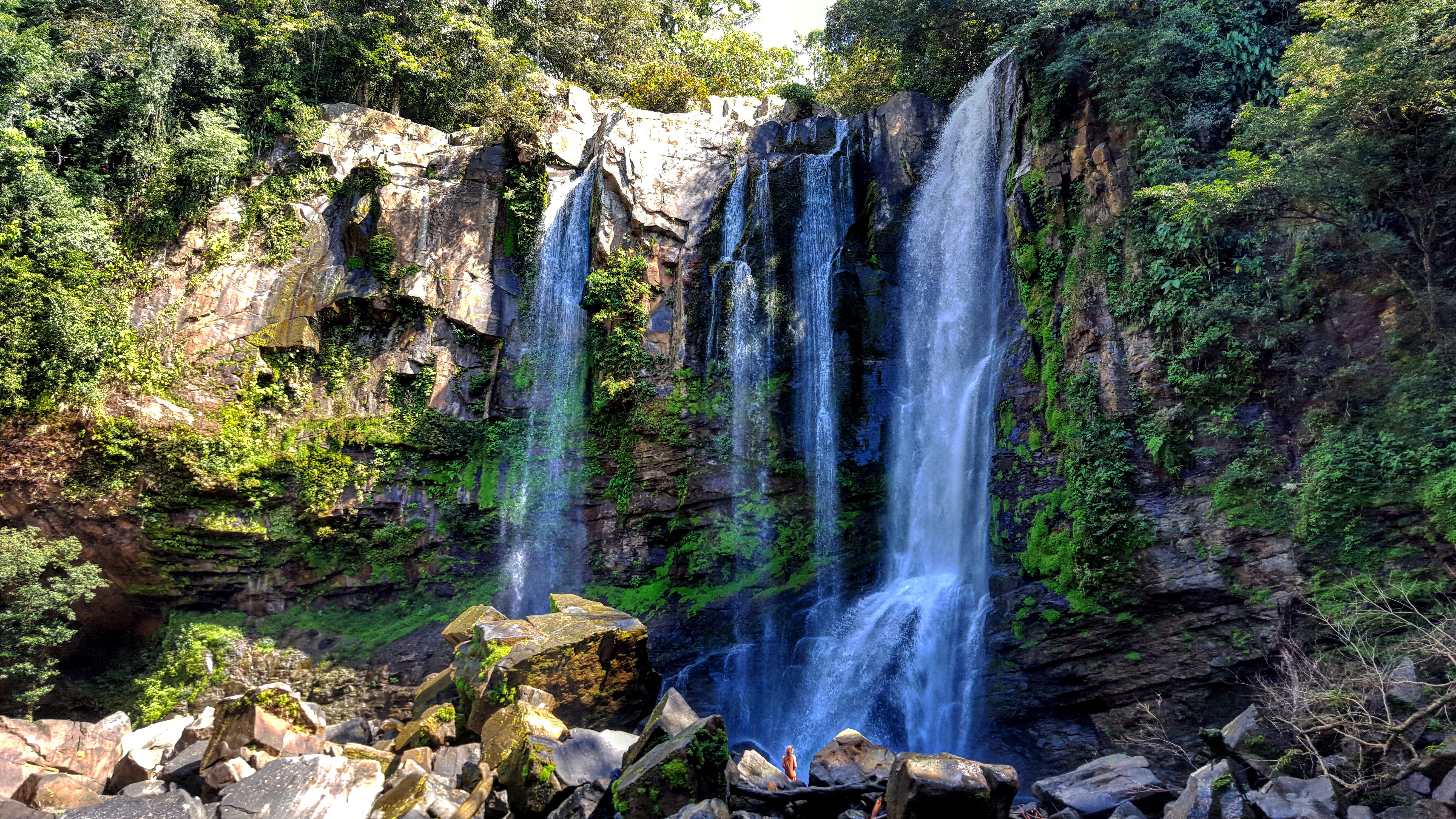 Hike to Nauyaca Waterfalls