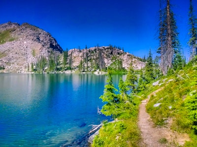 Hike the Zirkel Circle (Gilpin Lake Loop), Slavonia Trail Head