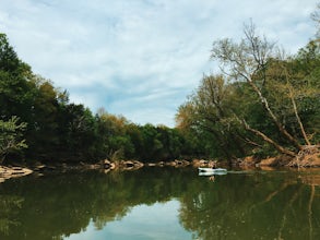 Canoe down the Duck River