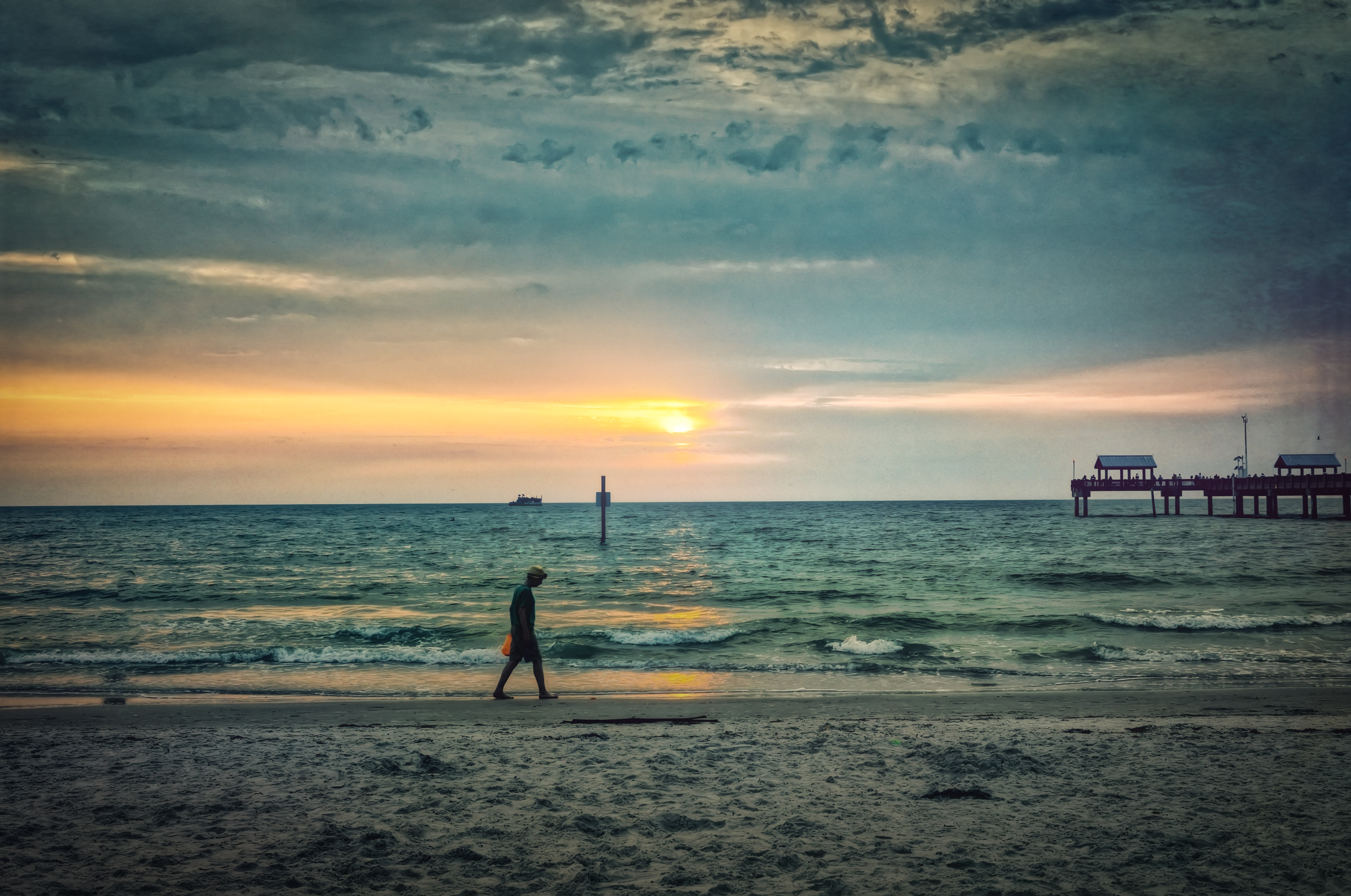 Photograph a Gulf Coast Sunset at Clearwater Beach