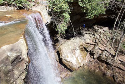 Explore Cucumber Falls