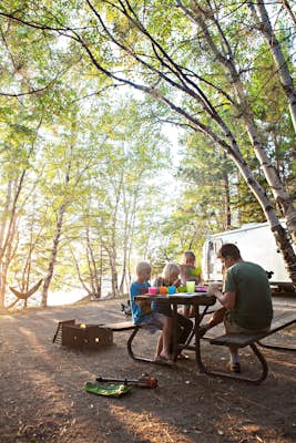 Camp at Sleeping Giant Provincial Park