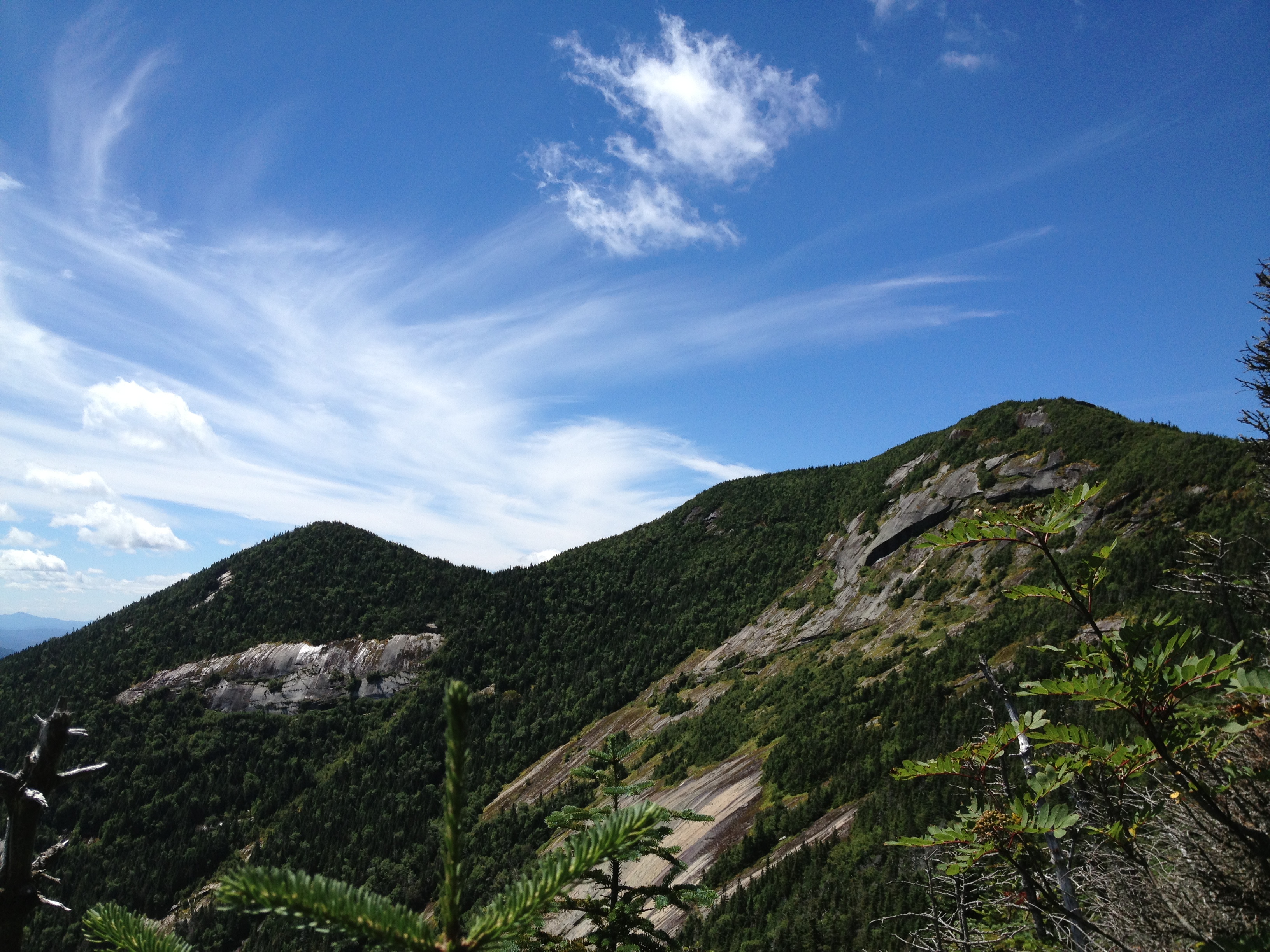 Gothics Mountain, Pyramid Peak, and Sawteeth Mountain via Beaver Meadow Falls 