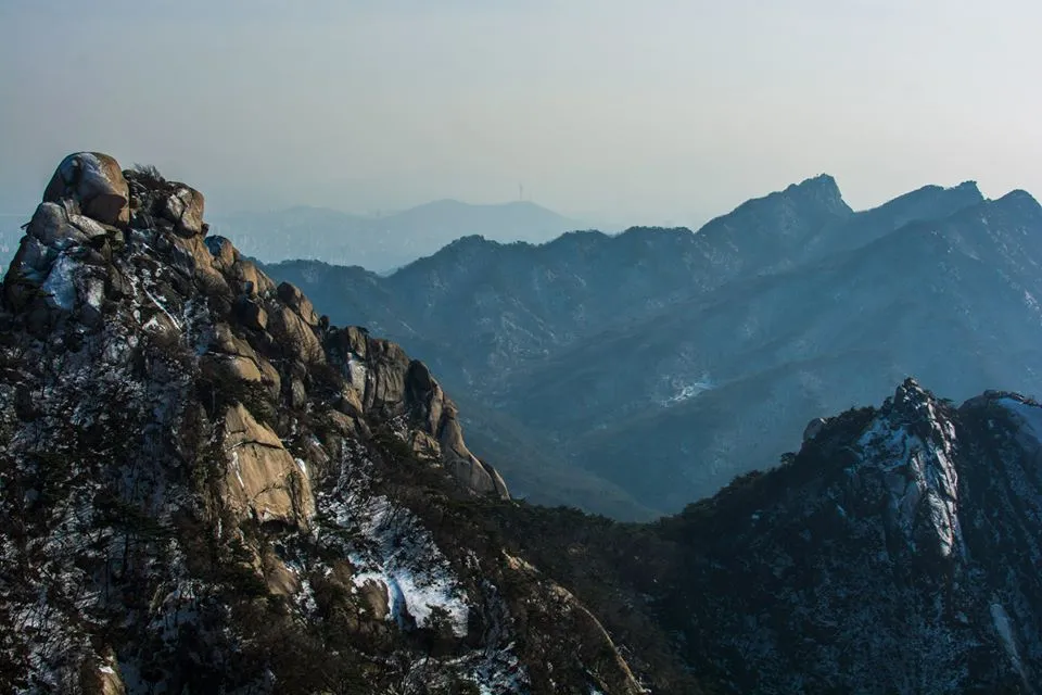 Summit Mt. Bukhansan (북한산)