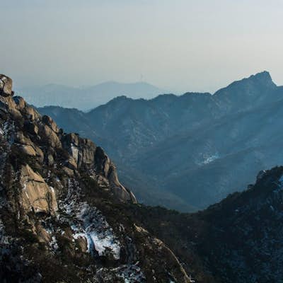 Summit Mt. Bukhansan (북한산)