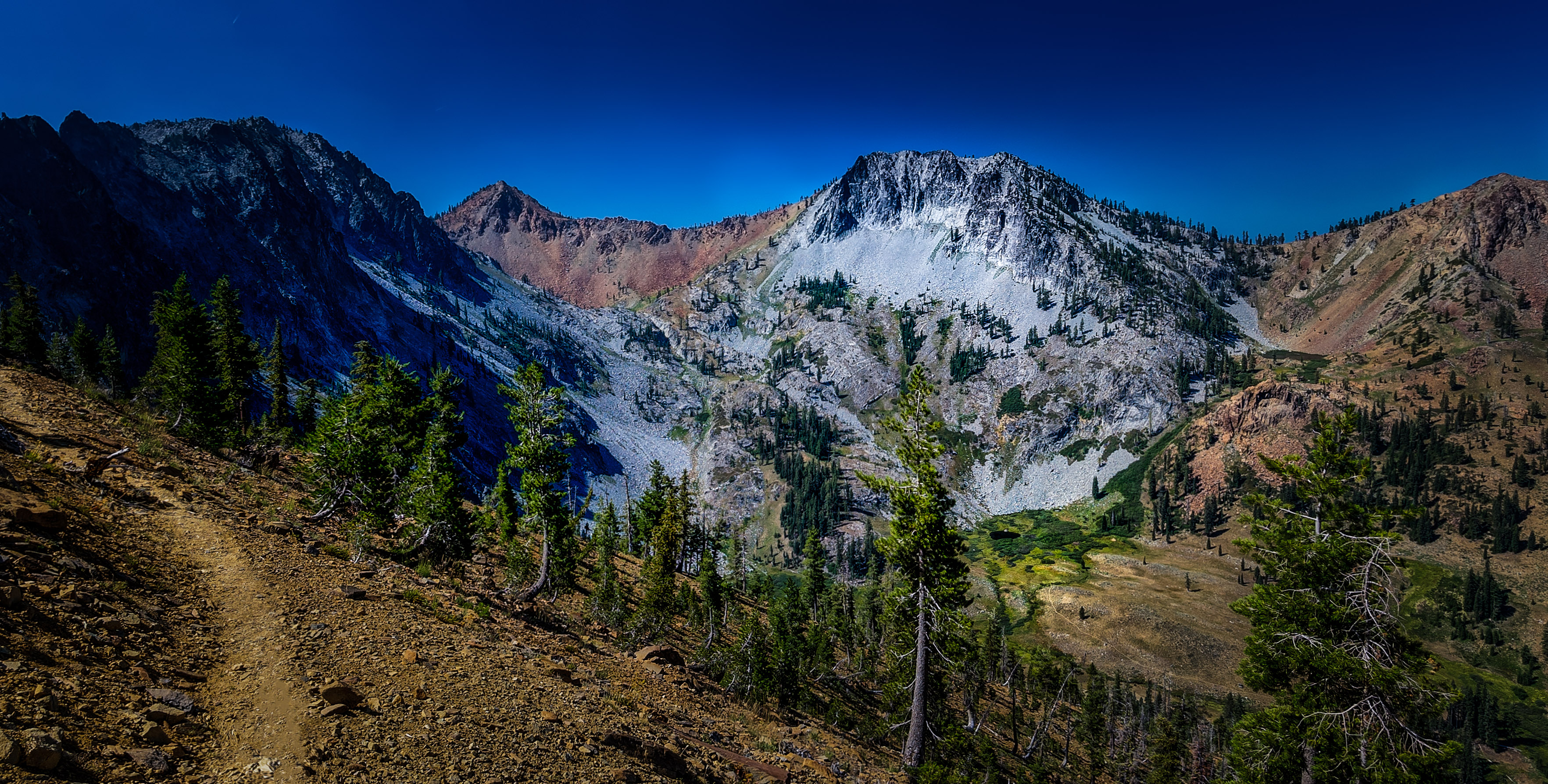 Backpack to Bear Basin and The Four Lakes Loop
