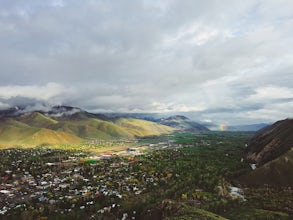 Hike Carbonate Mountain