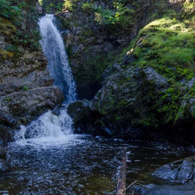 Explore Hixon Falls