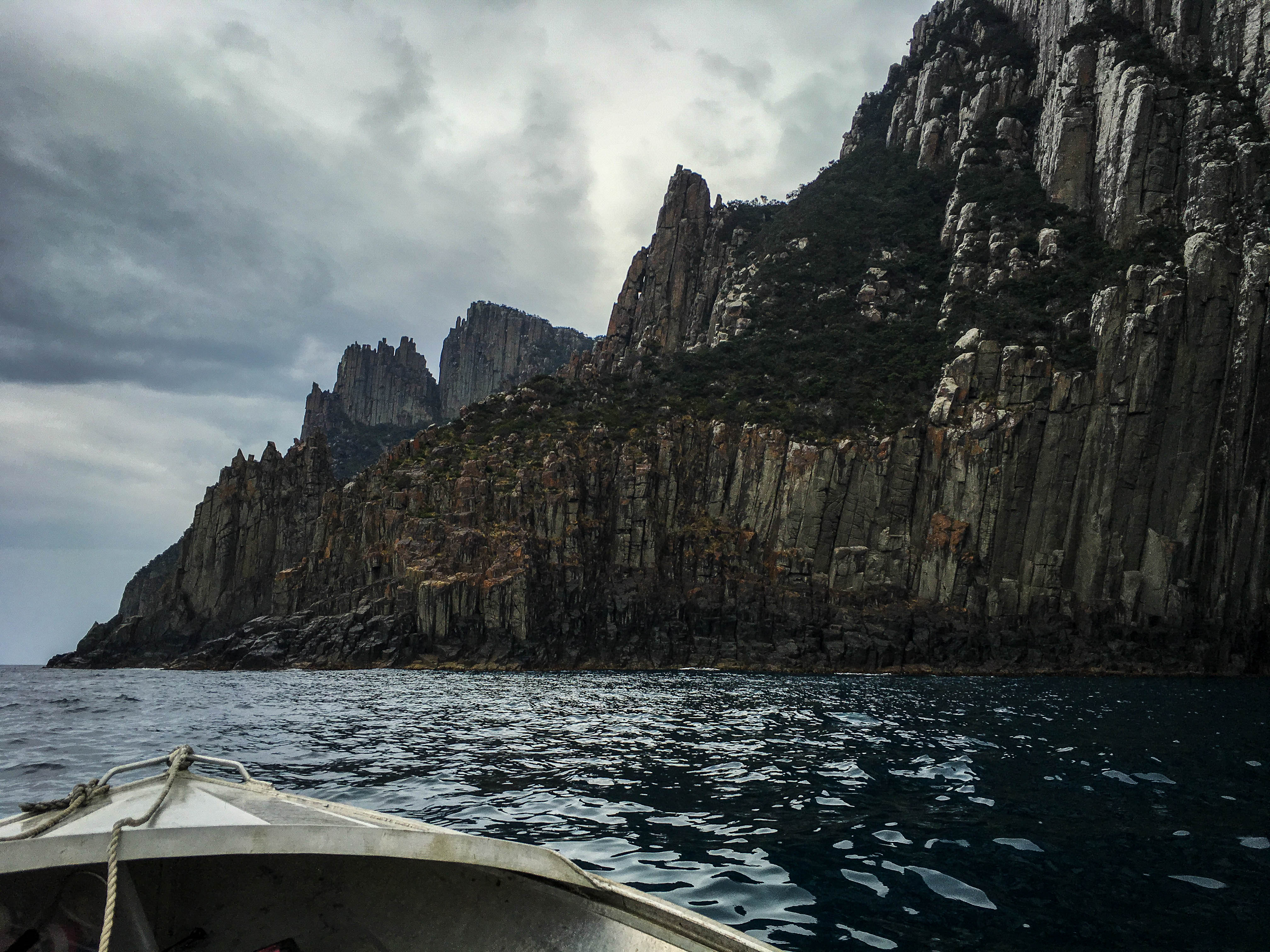Photograph the Tasman Peninsula by Boat