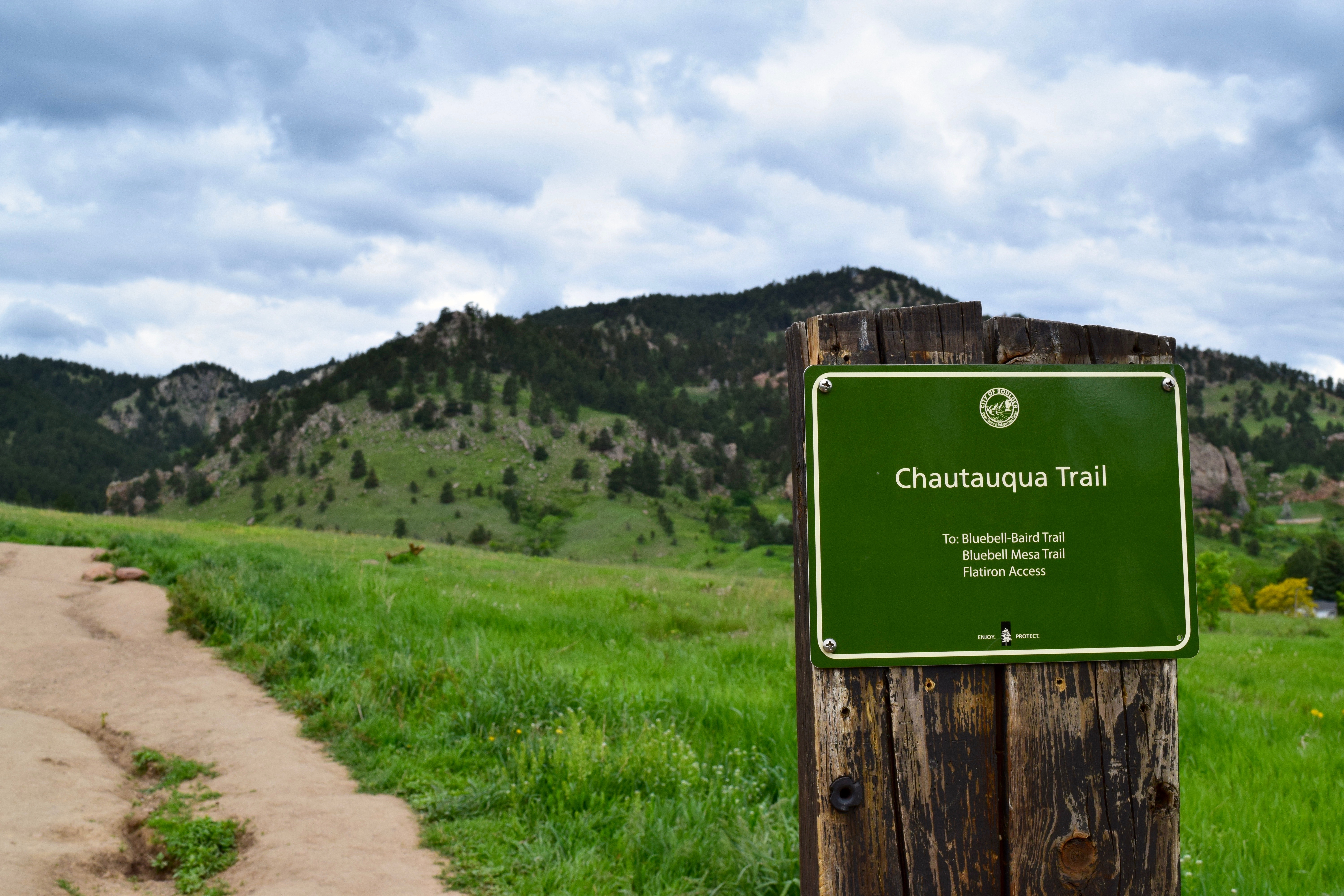 Hike the Chautauqua Trail to the Ski Jump Trail