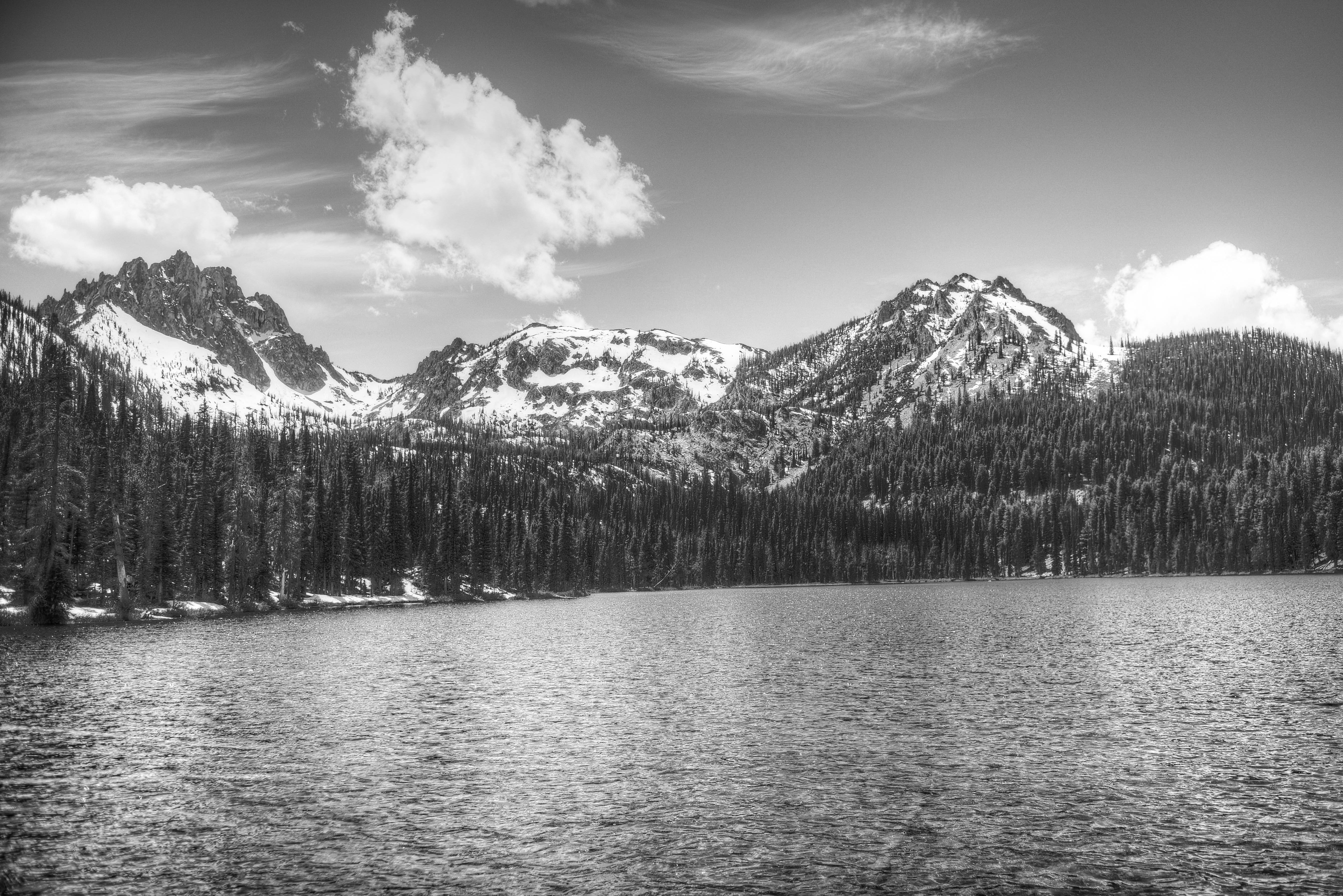 Bench Lakes Trail