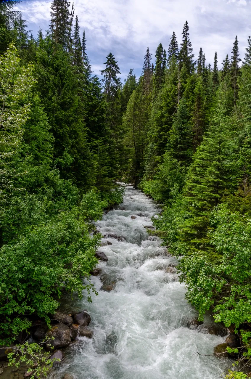 Hellroaring Falls