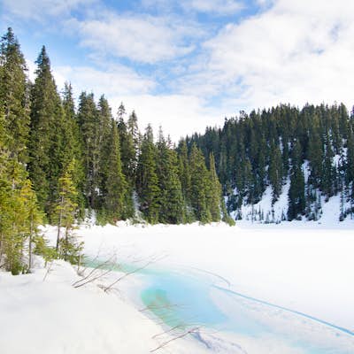 Winter Hike to Garibaldi Lake, BC