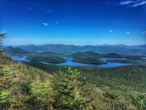 Hike to McKenzie and Haystack Mountains 