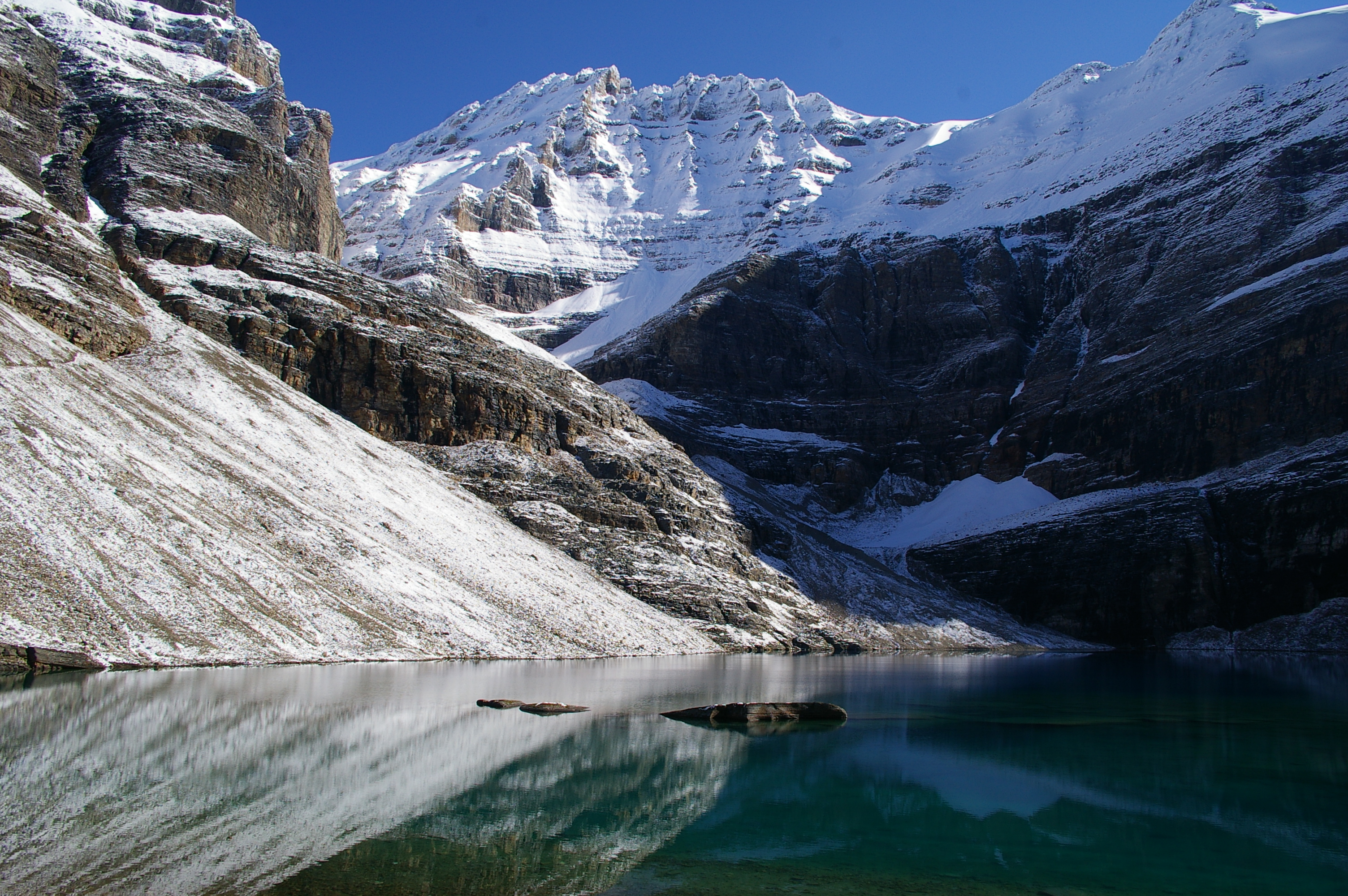  Hike the Yuckness Ledges in Yoho National Park