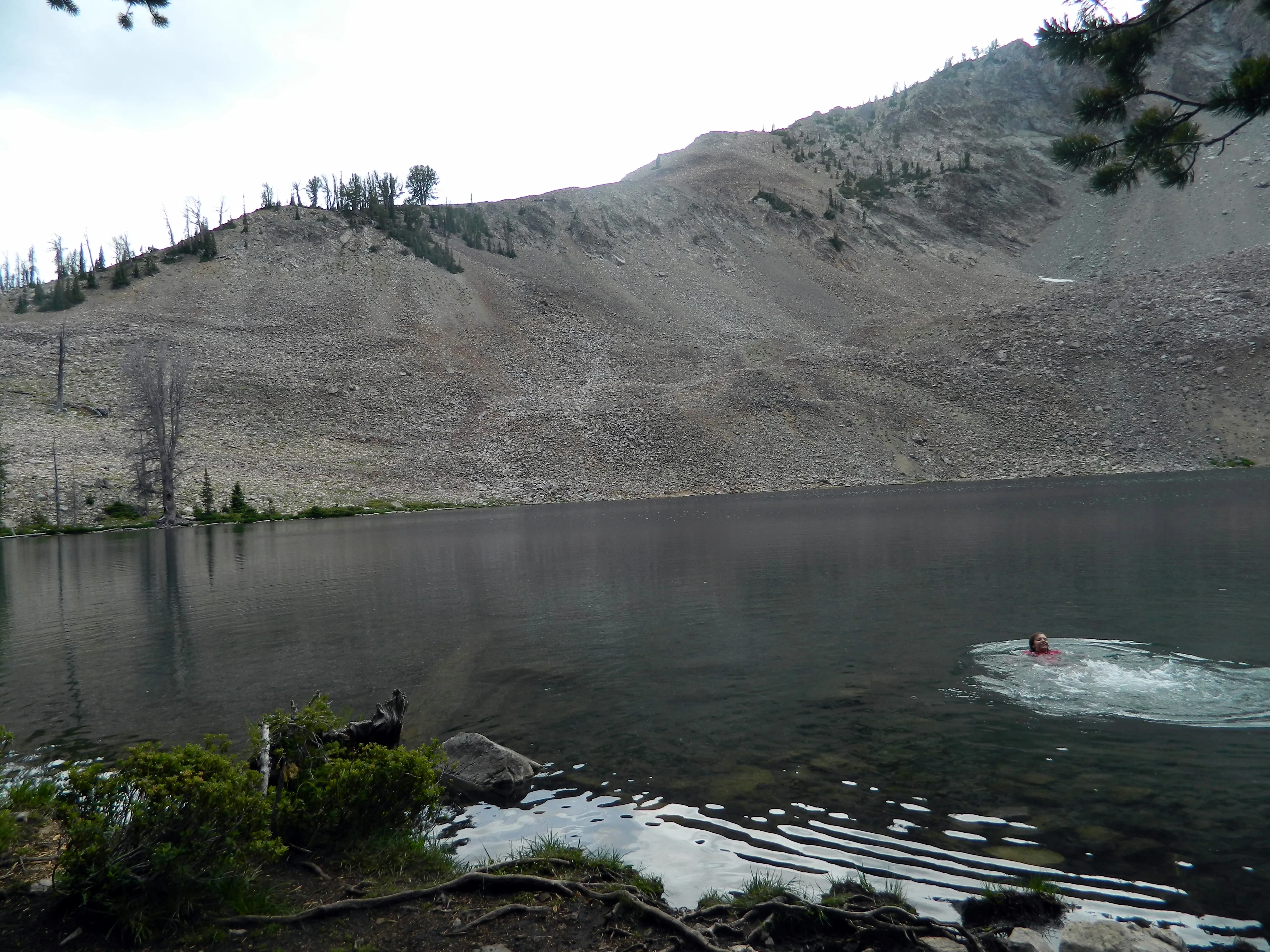 Hike to Baker Lake 