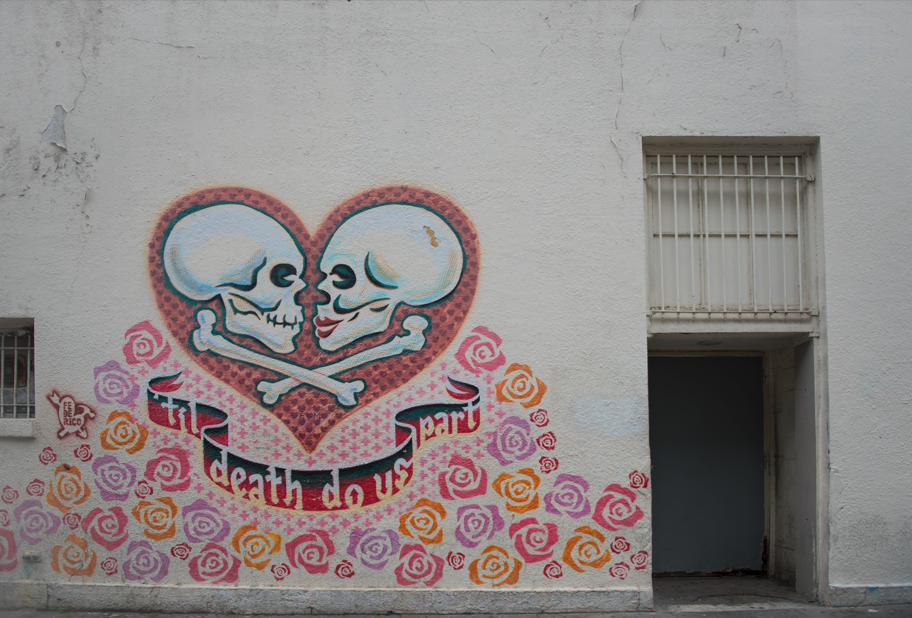 Bike through Iconic Graffiti Landmarks in Austin