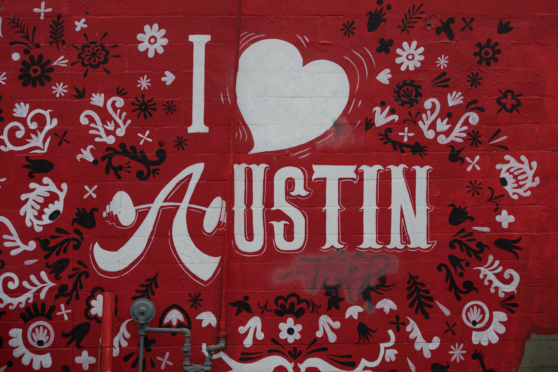 Bike through Iconic Graffiti Landmarks in Austin