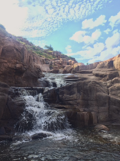 Hike to Forty Foot Hole
