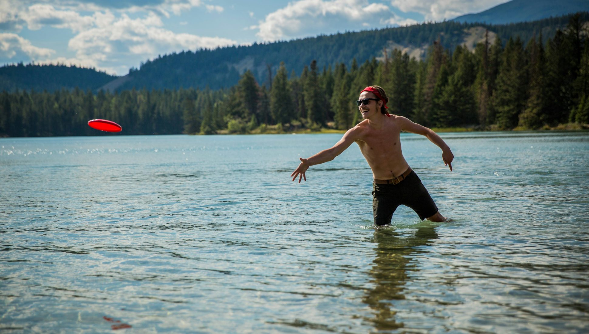 3 Lakes in Jasper National Park Perfect for Summer Swimming