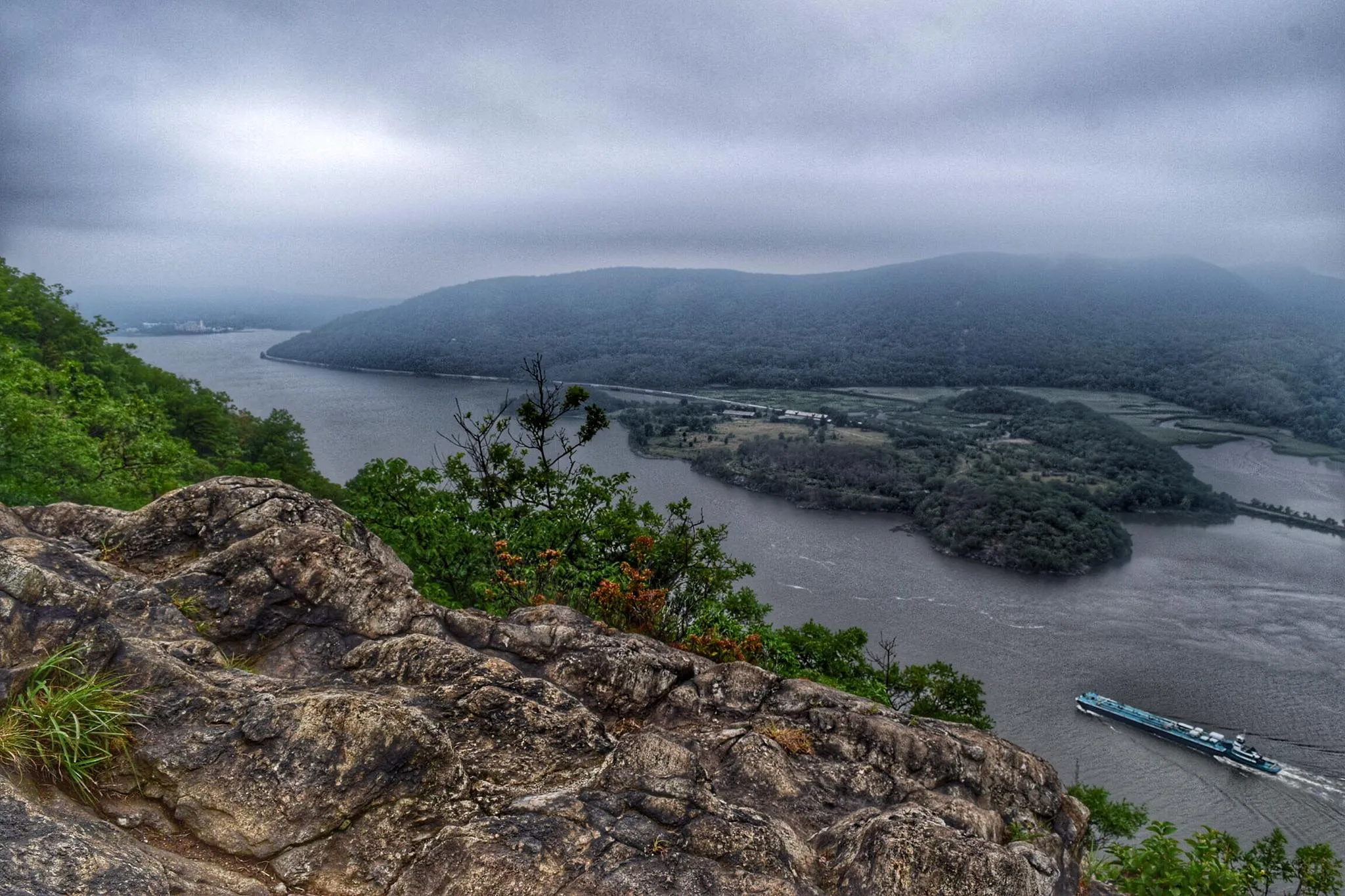 Bear Mountain Bridge Overlook