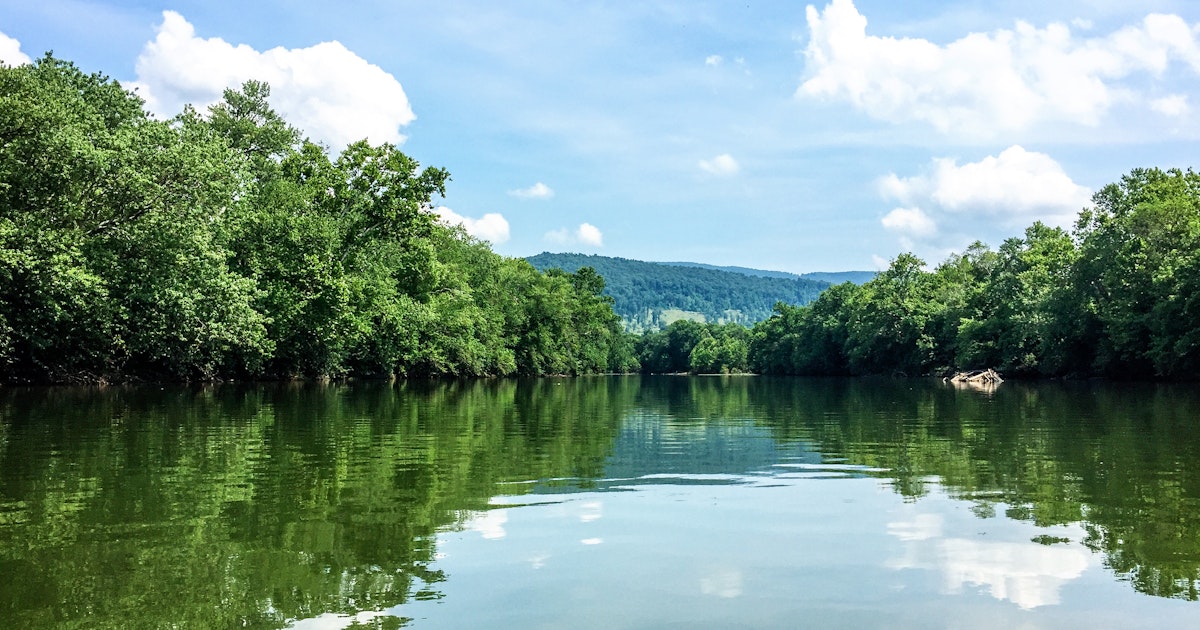 Canoe or Kayak the Upper James River, Eagle Rock, Virginia