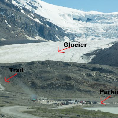 Hike to the Athabasca Glacier Viewpoint 