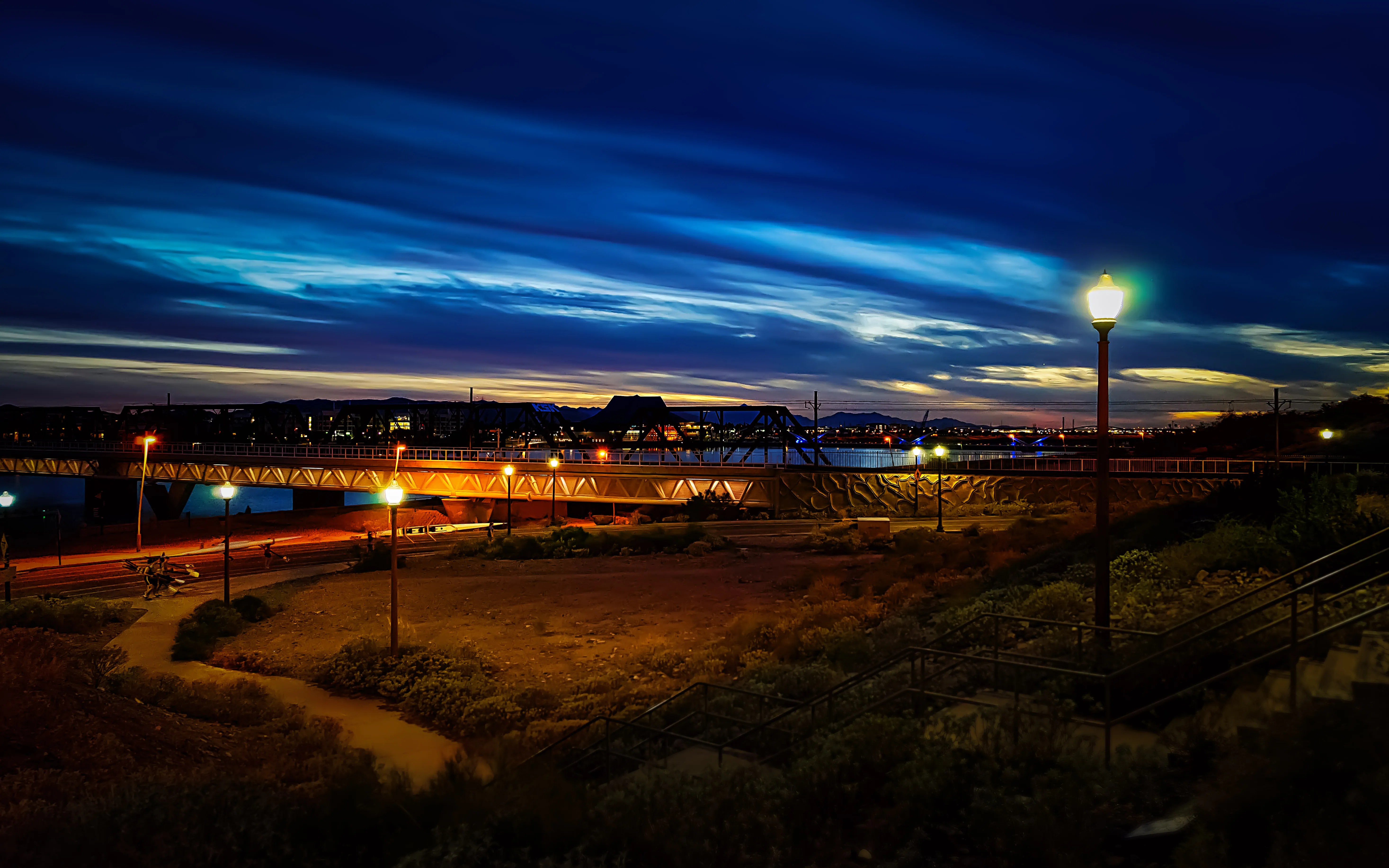 Tempe Town Lake and the Mill Avenue Bridge