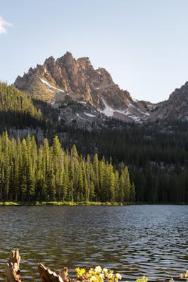 Backpack to Upper Bench Lakes