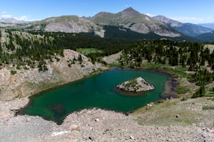 Hike to Lost Lake