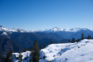 Winter Hike to Rainbow RIdge