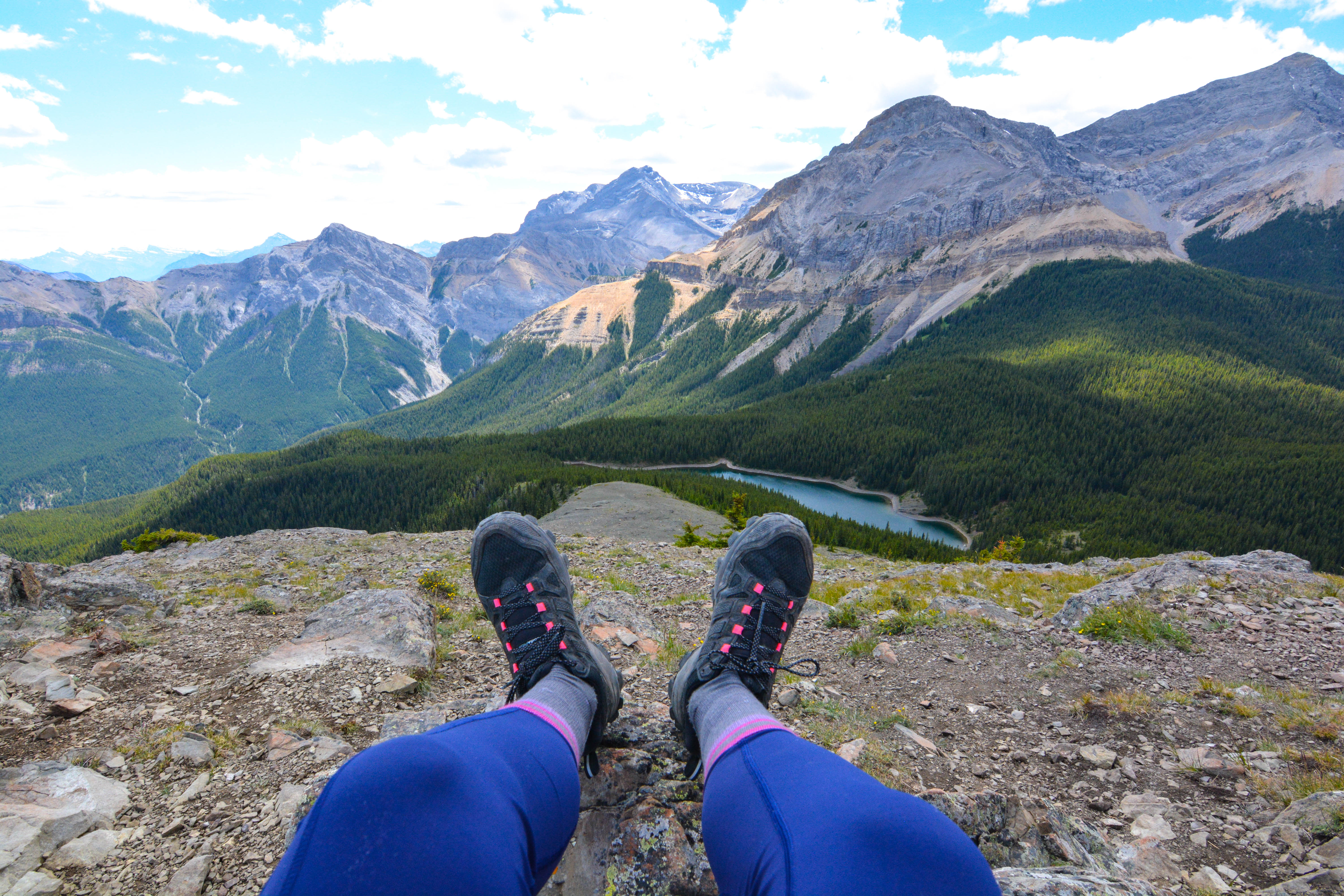 Hike to Allstones Lake