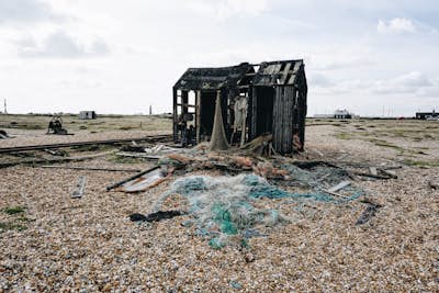 Photograph the Old Lighthouse in Dungeness
