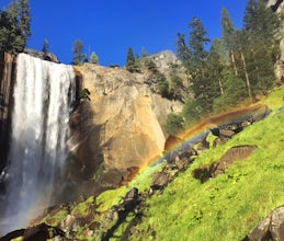 Mist Trail to Vernal Falls