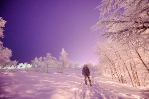Hike in the Winter Wonderland of Midnattsolstigen