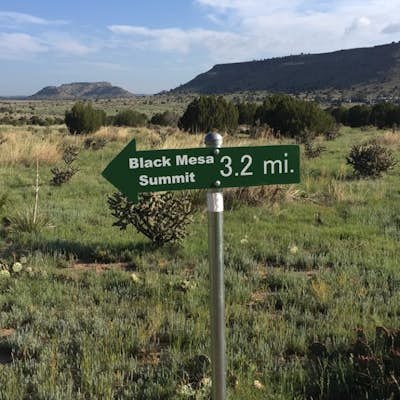 Hike Black Mesa