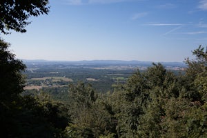 Hike to the Cumberland Valley Overlook