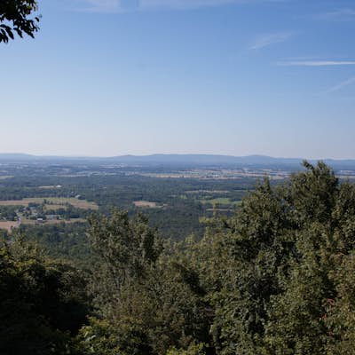 Hike to the Cumberland Valley Overlook