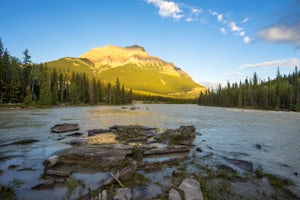 Hiking and Happy Hour in Jasper National Park