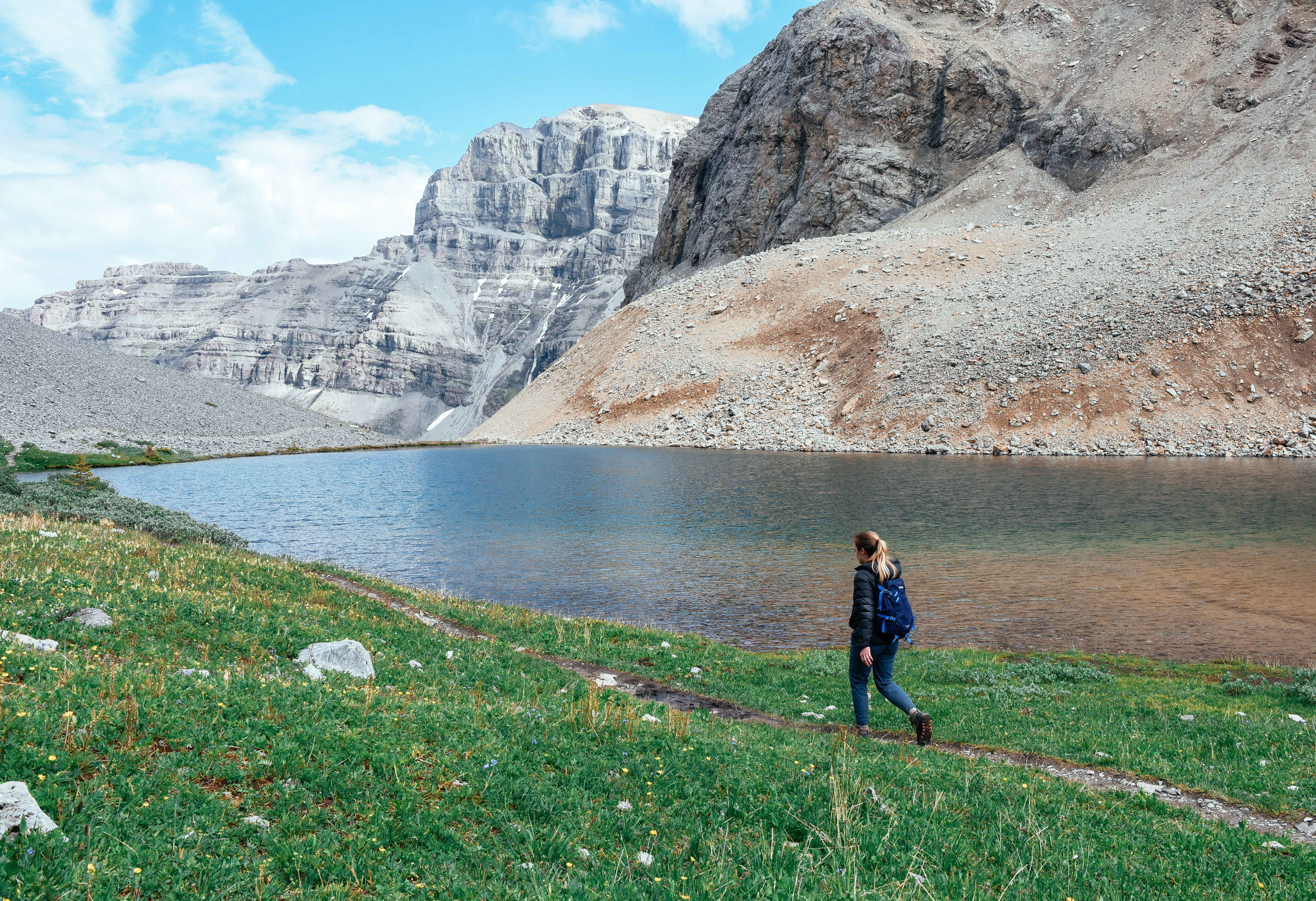 Hike to Bourgeau Lake and Harvey Pass