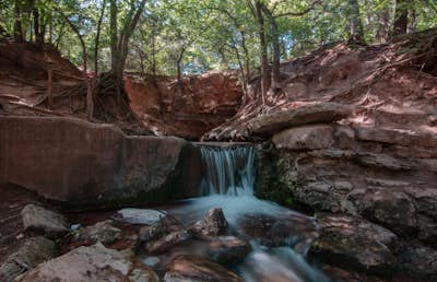 Hike the Three Springs trail at Roman Nose SP