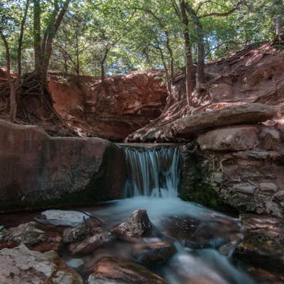 Hike the Three Springs trail at Roman Nose SP