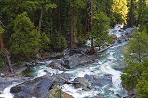 Hike to Mist Falls